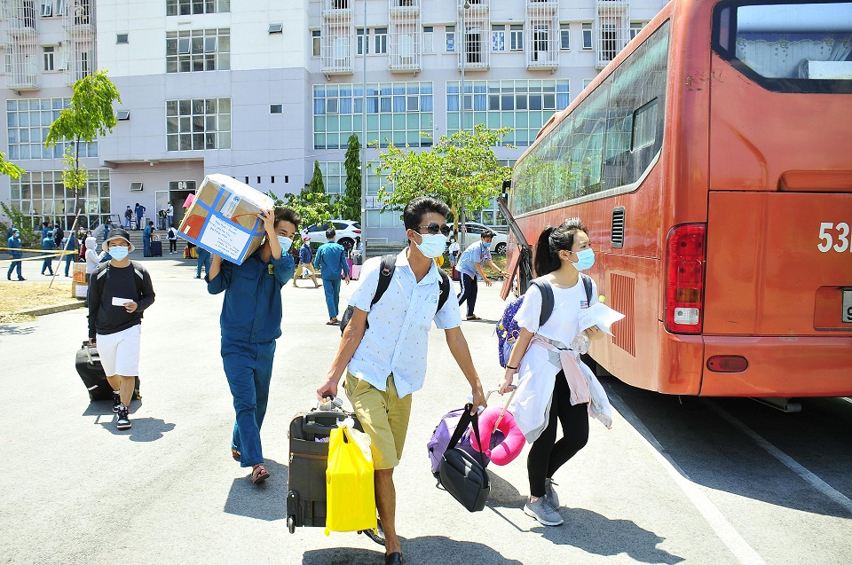 TP Hồ Chí Minh: Hơn 2.000 người hoàn thành thời gian cách ly phòng dịch Covid-19 - Ảnh 1