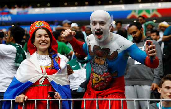 Những hình ảnh ấn tượng nhất trong ngày khai mạc World Cup 2018 tại Nga - Ảnh 9