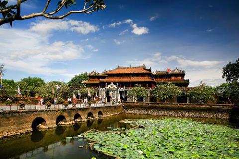 Xây dựng Thừa Thiên Huế là trung tâm văn hóa, du lịch - Ảnh 1