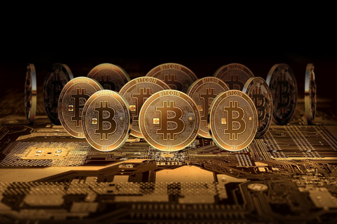 Bitcoin tiếp tục đà tăng, vượt mốc 11.000 USD - Ảnh 1