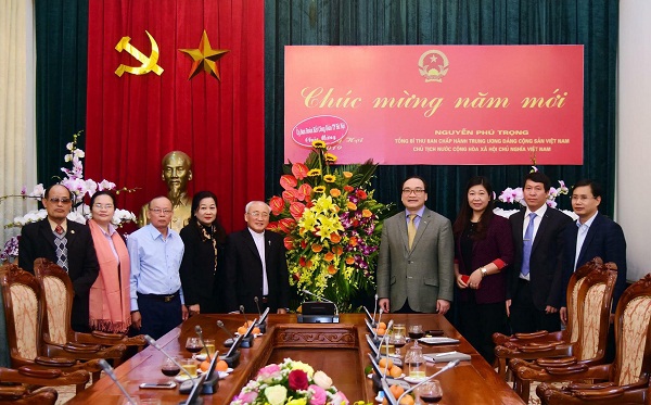 Ủy ban Đoàn kết Công giáo Việt Nam TP chúc Tết Đảng bộ TP Hà Nội - Ảnh 1