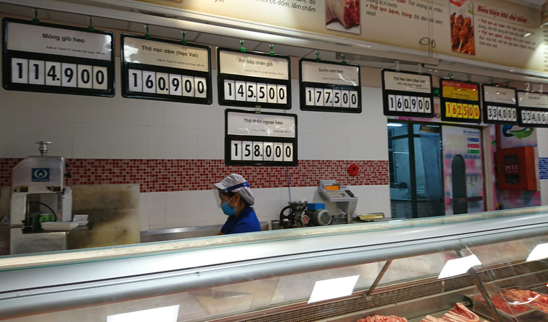 Hà Nội: Gần 1 tuần thực hiện giảm giá thịt lợn hơi, thị trường vẫn không có nhiều chuyển biến - Ảnh 4