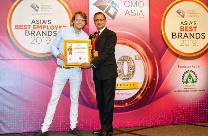 FE CREDIT nhận thêm nhiều giải thưởng tại lễ trao giải CMO ASIA 2019 - Ảnh 3