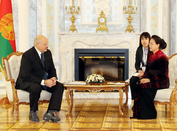 Chủ tịch Quốc hội Nguyễn Thị Kim Ngân hội kiến Tổng thống Belarus - Ảnh 2