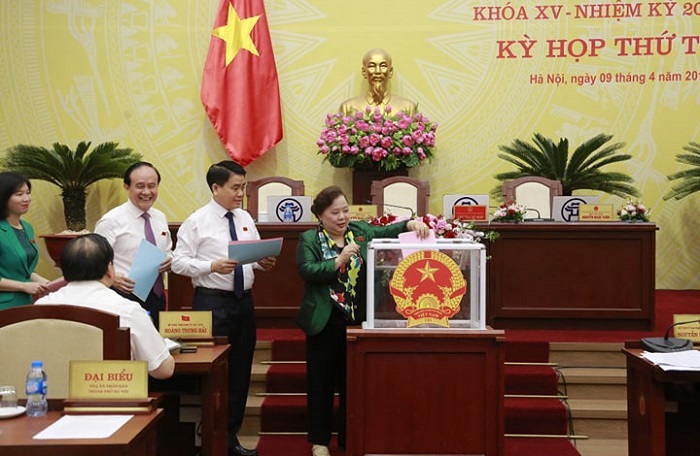Bà Hồ Vân Nga được bầu giữ chức Trưởng Ban Kinh tế Ngân sách HĐND TP Hà Nội - Ảnh 1