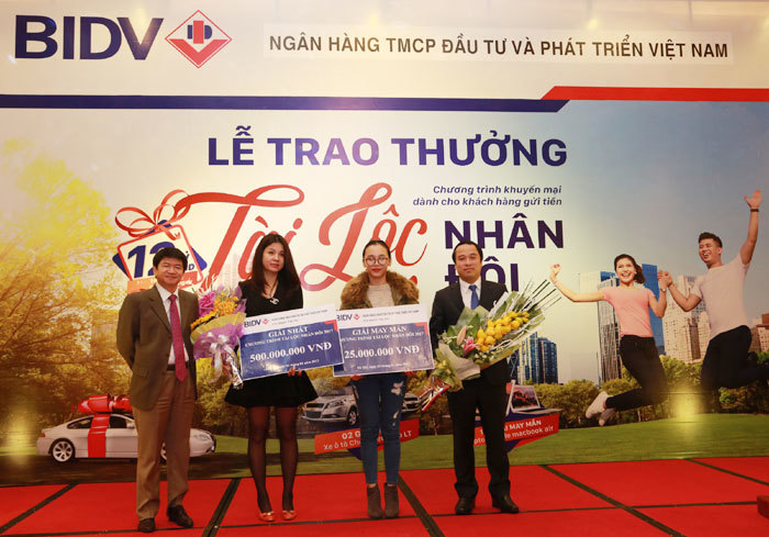 BIDV trao 500 triệu đồng cho khách hàng trúng thưởng “Tài Lộc nhân đôi” - Ảnh 1