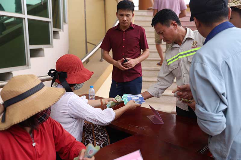 Vé trận U23 Việt Nam và U23 Myanmar được "phe vé" hét lên gấp đôi - Ảnh 5