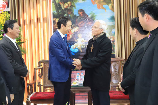 Phó Bí thư Đào Đức Toàn thăm, chúc mừng giáng sinh tại Giáo phận Bắc Ninh - Ảnh 4