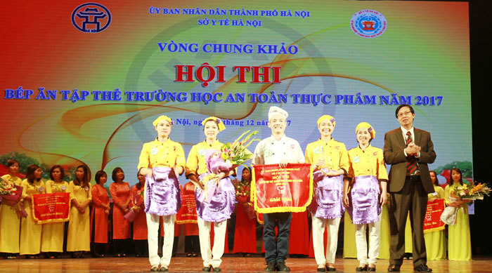 Trường Mầm non Xuân La dẫn đầu hội thi ATTP bếp ăn trường học - Ảnh 1