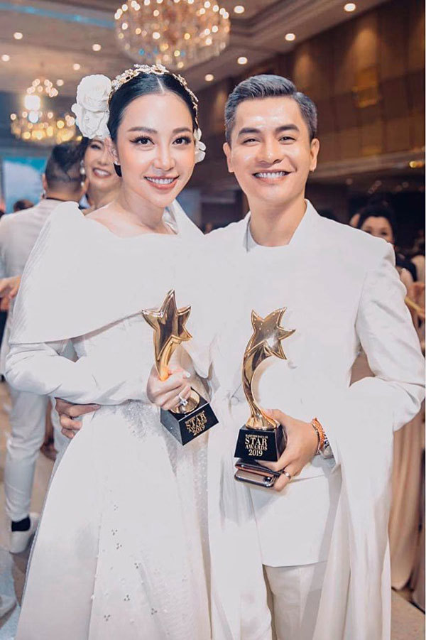 Võ Hoàng Yến, Nam Trung “ẵm giải” tại Haper’s Bazzar Star Awards 2019 - Ảnh 4