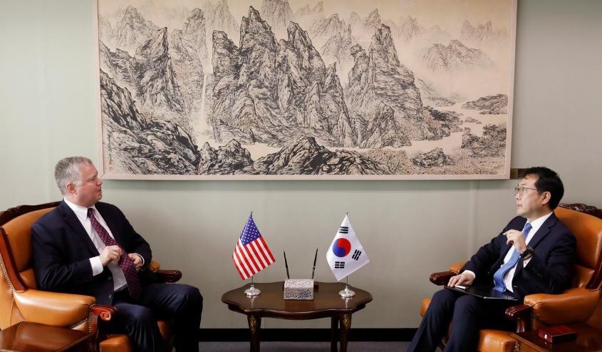 Đặc phái viên Mỹ tại Triều Tiên bác tin đồn sắp làm Đại sứ Nga - Ảnh 1