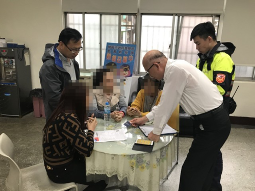 Liên quan đến vụ 152 khách Việt nghi bỏ trốn tại Đài Loan: Phạt 48,5 triệu và tước giấy phép công ty Golden Travel - Ảnh 1