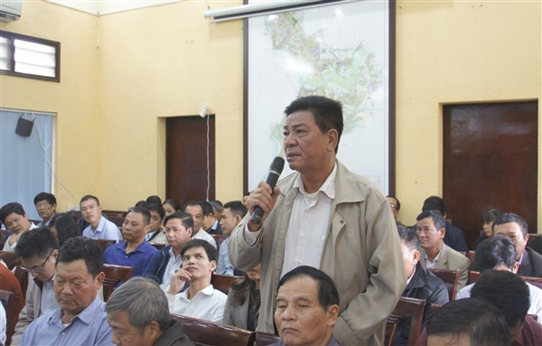 Cử tri huyện Gia Lâm kiến nghị các vấn đề đất đai, môi trường - Ảnh 1