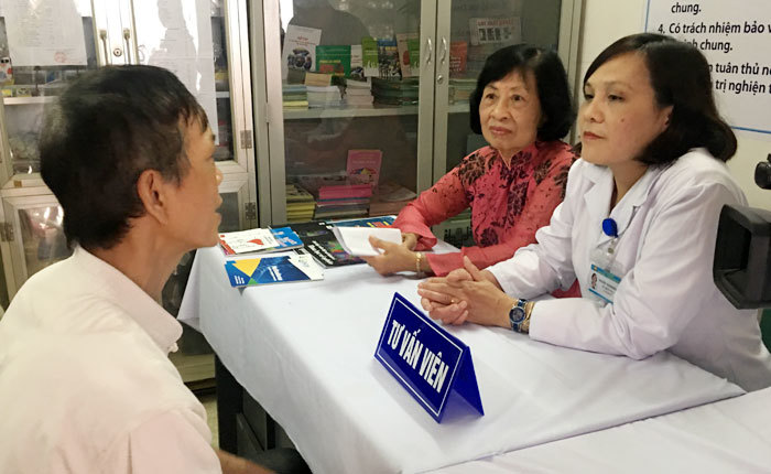 Quận Hoàn Kiếm: Ra mắt điểm tư vấn chăm sóc, hỗ trợ điều trị nghiện ma túy - Ảnh 3