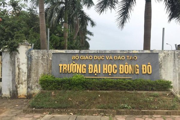 Đại học Đông Đô đào tạo “chui”: Học viên như “ngồi trên đống lửa” - Ảnh 1