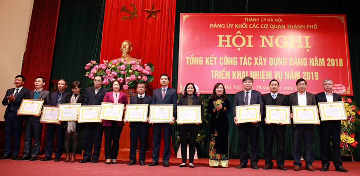 Đảng ủy Khối các cơ quan TP Hà Nội phải đi đầu trong thực hiện chủ đề năm công tác của thành phố - Ảnh 4