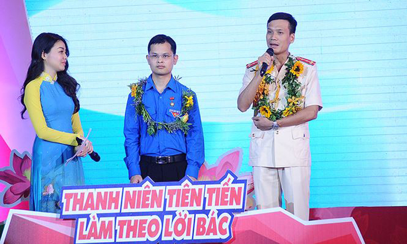 Vinh danh 20 điển hình thanh niên tiên tiến làm theo lời Bác 2018 - Ảnh 2