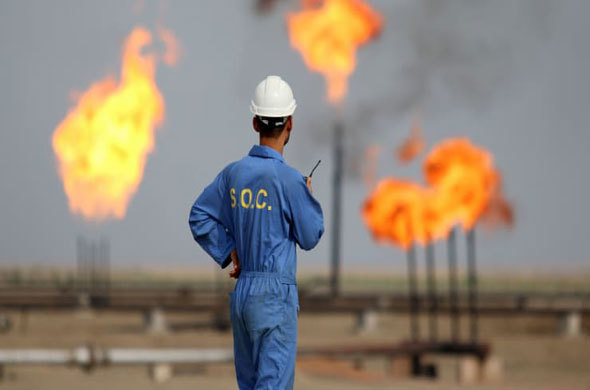 OPEC+ đạt thỏa thuận cắt giảm sản lượng dầu lịch sử - Ảnh 1