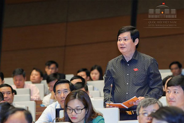 Đại biểu Quốc hội “truy” Bộ trưởng Trần Hồng Hà vấn đề ô nhiễm môi trường - Ảnh 3