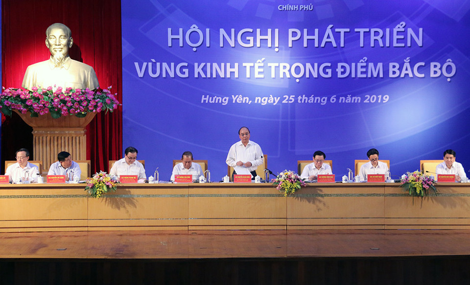 Sự kiện kinh tế tuần: Việt Nam và EU chính thức ký EVFTA - Ảnh 2