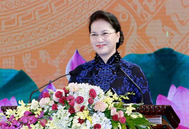 Chủ tịch Quốc hội Nguyễn Thị Kim Ngân “bác” đề nghị xem xét lưu hành tiền ảo - Ảnh 1