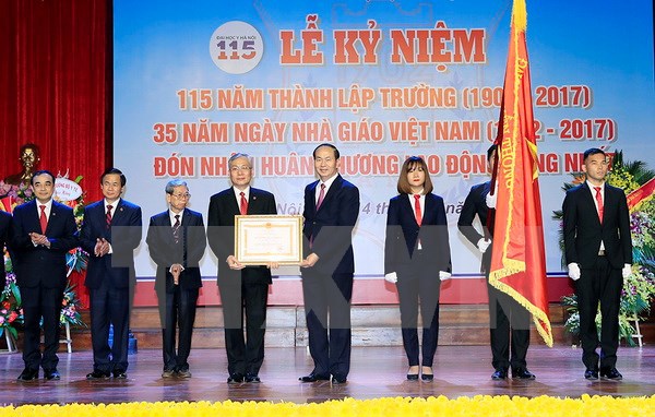 Đại học Y Hà Nội nhận Huân chương Lao động hạng Nhất - Ảnh 2
