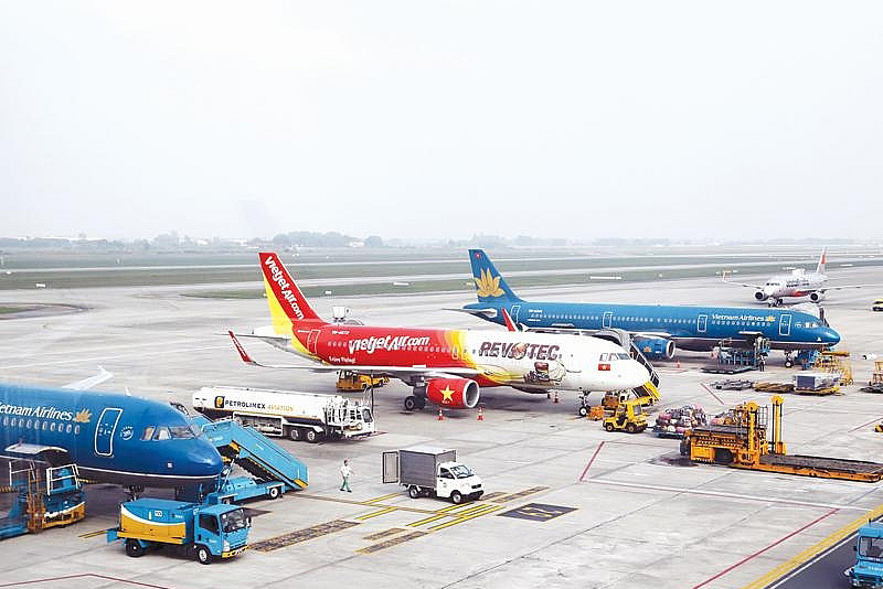 Mỗi hãng hàng không chỉ được bay 1 chuyến Hà Nội - TP Hồ Chí Minh kể từ ngày mai - Ảnh 1