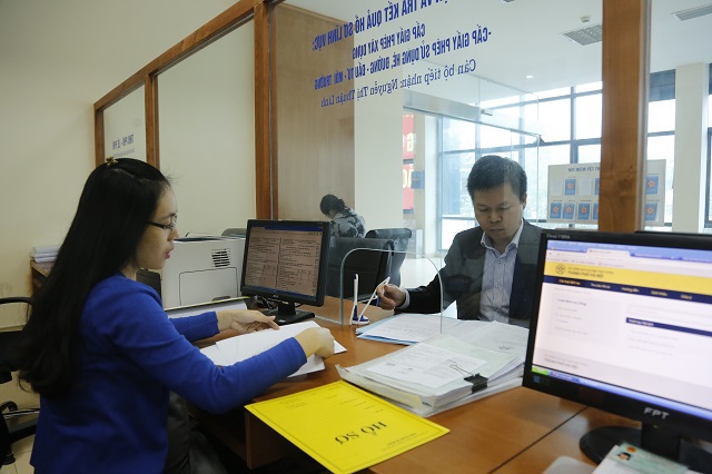 Hà Nội tiếp tục nâng chất lượng dịch vụ công trực tuyến - Ảnh 1