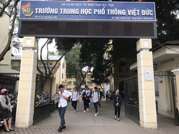 Thi thử THPT quốc gia tại Hà Nội: Đề Khoa học xã hội vừa sức thí sinh - Ảnh 1