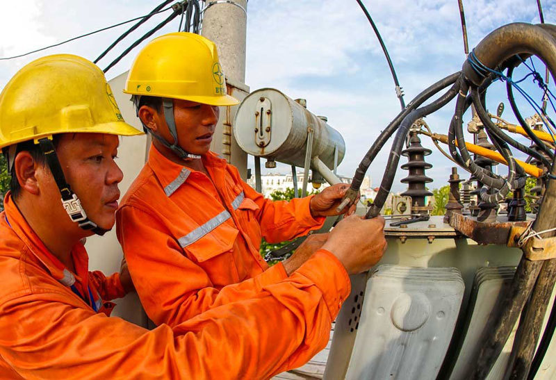 Tập đoàn Điện lực Việt Nam - EVN: Nỗ lực tối đa để cung ứng đủ điện - Ảnh 2