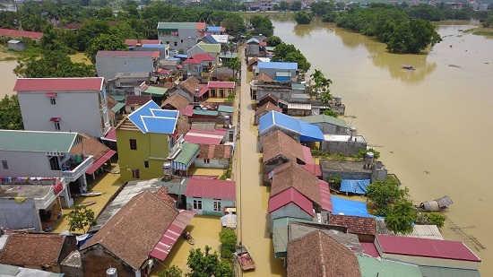 Ngập lụt ngoại thành Hà Nội: Tìm giải pháp cho vùng rốn lũ - Ảnh 1