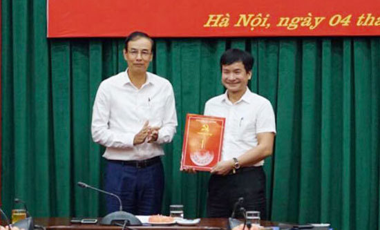 Đồng chí Nguyễn Doãn Hoàn được phân công làm Bí thư Đảng ủy Khối các cơ quan Thành phố Hà Nội - Ảnh 1