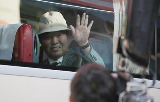 Người Hàn Quốc háo hức sang Triều Tiên đoàn tụ thân nhân bị ly tán - Ảnh 2