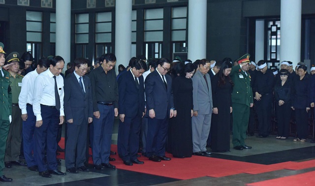 Linh cữu nguyên Chủ tịch nước Lê Đức Anh được đưa vào TP Hồ Chí Minh - Ảnh 18