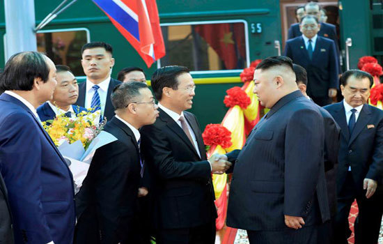 Hình ảnh Chủ tịch Triều Tiên Kim Jong Un đến thăm Việt Nam nổi bật trên truyền thông quốc tế - Ảnh 3