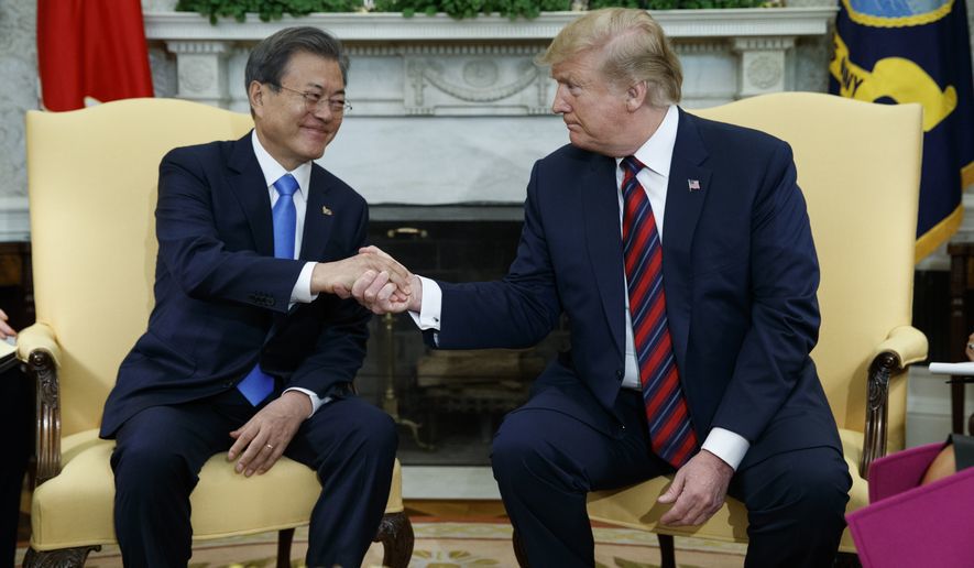 Ông Trump tính "đi từng bước" trong đàm phán với Triều Tiên - Ảnh 1
