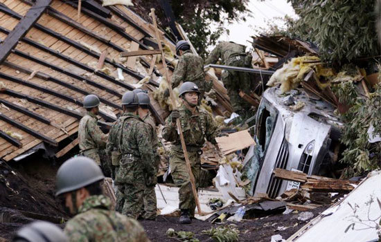 Nhật: Chạy đua thời gian “vàng” tìm kiếm người mất tích sau trận động đất tại Hokkaido - Ảnh 2