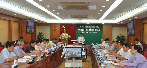 UBKT Trung ương kết luận các dấu hiệu vi phạm đối với Ban Thường vụ Tỉnh ủy Khánh Hòa - Ảnh 1