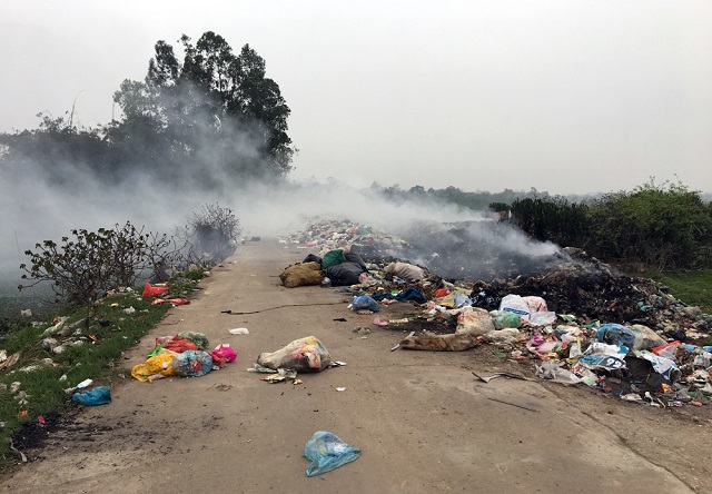 Xử lý ô nhiễm không khí tại Hà Nội: Cần nhiều giải pháp quyết liệt - Ảnh 2