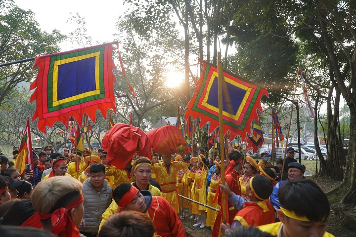 Chiêm ngưỡng “Tướng bà” 10 tuổi tại hội Gióng - Ảnh 6