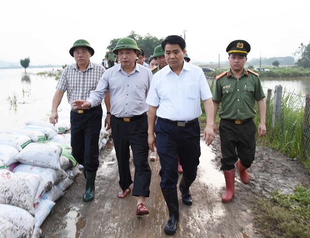 Lãnh đạo TP Hà Nội quyết liệt chỉ đạo công tác phòng chống mưa lũ tại huyện Chương Mỹ - Ảnh 1