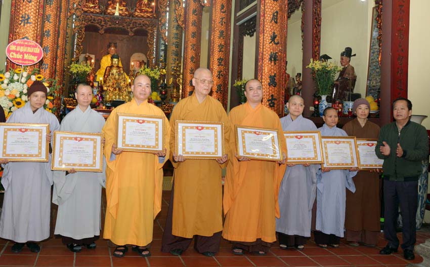 Ban trị sự Phật giáo quận Hoàn Kiếm tổng kết công tác Phật sự năm 2019 - Ảnh 1