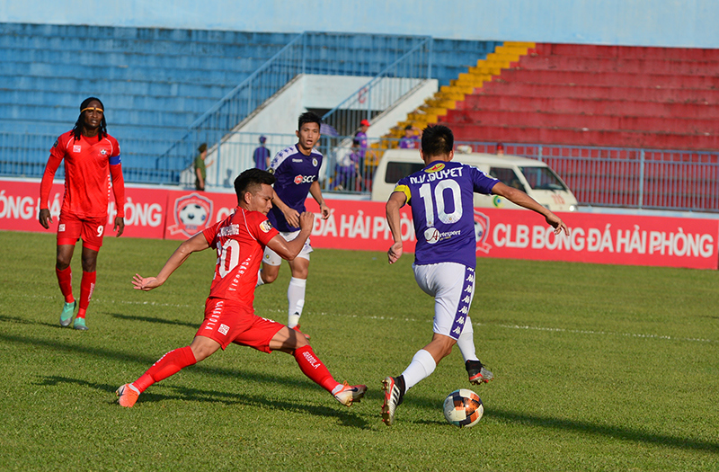 [Ảnh] Nhìn lại trận "đại chiến" giữa Hà Nội FC và Hải Phòng - Ảnh 2