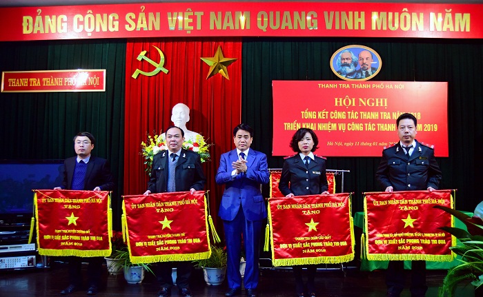 Chủ tịch Nguyễn Đức Chung: Chấn chỉnh, thay thế cán bộ vi phạm, gây phiền hà - Ảnh 4