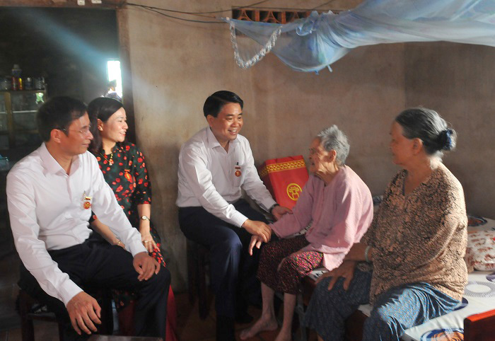 Đoàn công tác của Ban Thường vụ Thành ủy Hà Nội thăm hỏi, tặng quà tại tỉnh Bà Rịa - Vũng Tàu - Ảnh 5