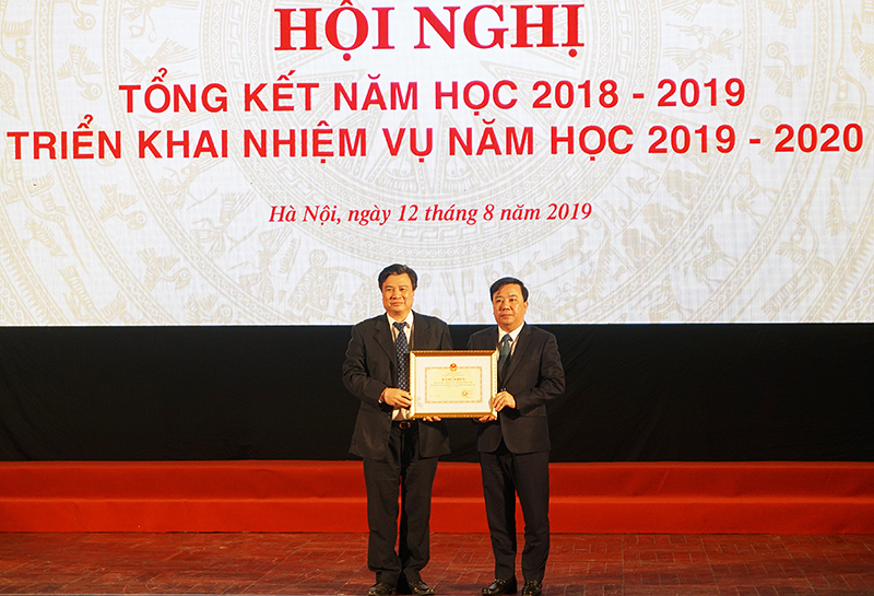 Chủ tịch Nguyễn Đức Chung: Phát triển giáo dục Thủ đô hội nhập khu vực và thế giới - Ảnh 2