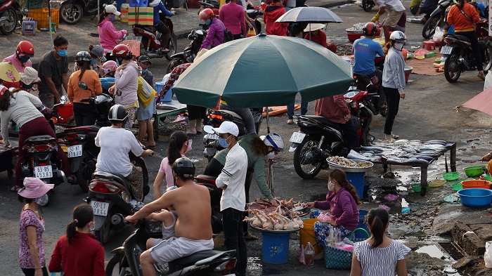 TP Hồ Chí Minh: Nguy cơ lây nhiễm Covid-19 ở chợ tự phát KCN Tân Tạo - Ảnh 4