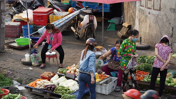 TP Hồ Chí Minh: Nguy cơ lây nhiễm Covid-19 ở chợ tự phát KCN Tân Tạo - Ảnh 7
