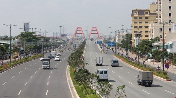 TP Hồ Chí Minh: Hạn chế lưu thông trên đường Phạm Văn Đồng và dọc kênh Nhiêu Lộc - Ảnh 1