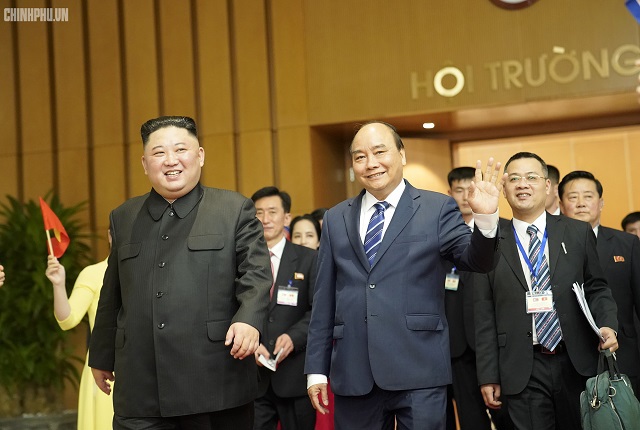 Thủ tướng Chính phủ Nguyễn Xuân Phúc tiếp Chủ tịch Kim Jong-un - Ảnh 9